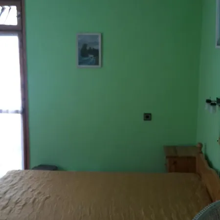 Dom Lidiya Pensiune Pomorie