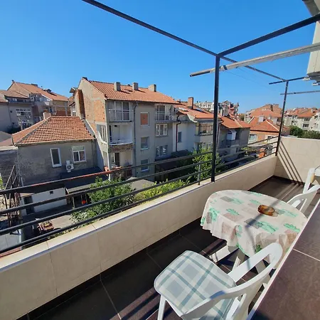 Dom Lidiya Affittacamere