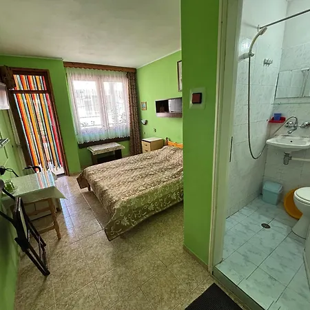 Dom Lidiya 4* Pomorie