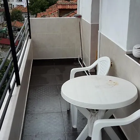 게스트하우스 Dom Lidiya 포마리